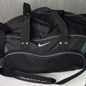 Nike Golf Medium size Duffle Bag, Black and Grey